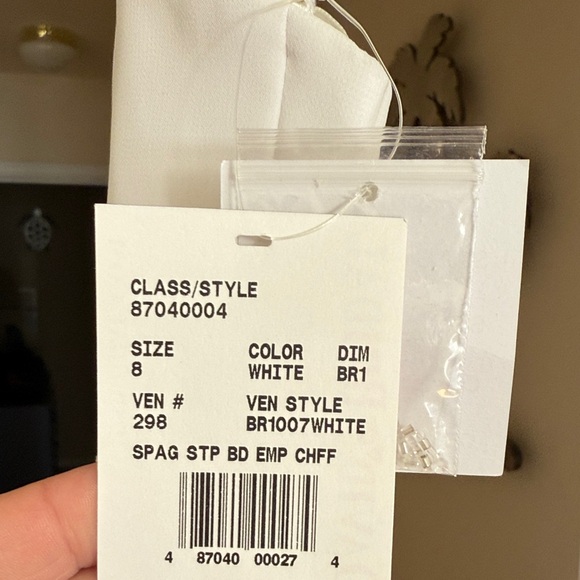 David's Bridal White Dress - Picture 5 of 6